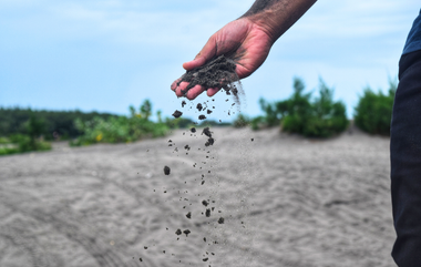 5 Steps for Scattering Ashes Responsibly and Sustainably